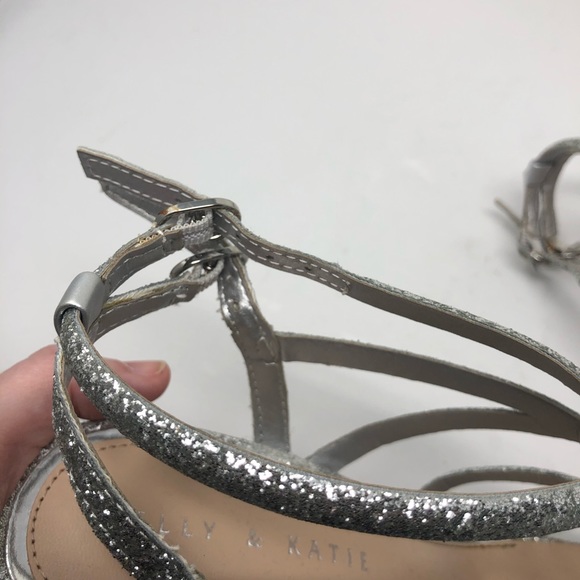 Kelly & Katie Silver Glitter Heels Sandals Size 7 - Picture 7 of 7